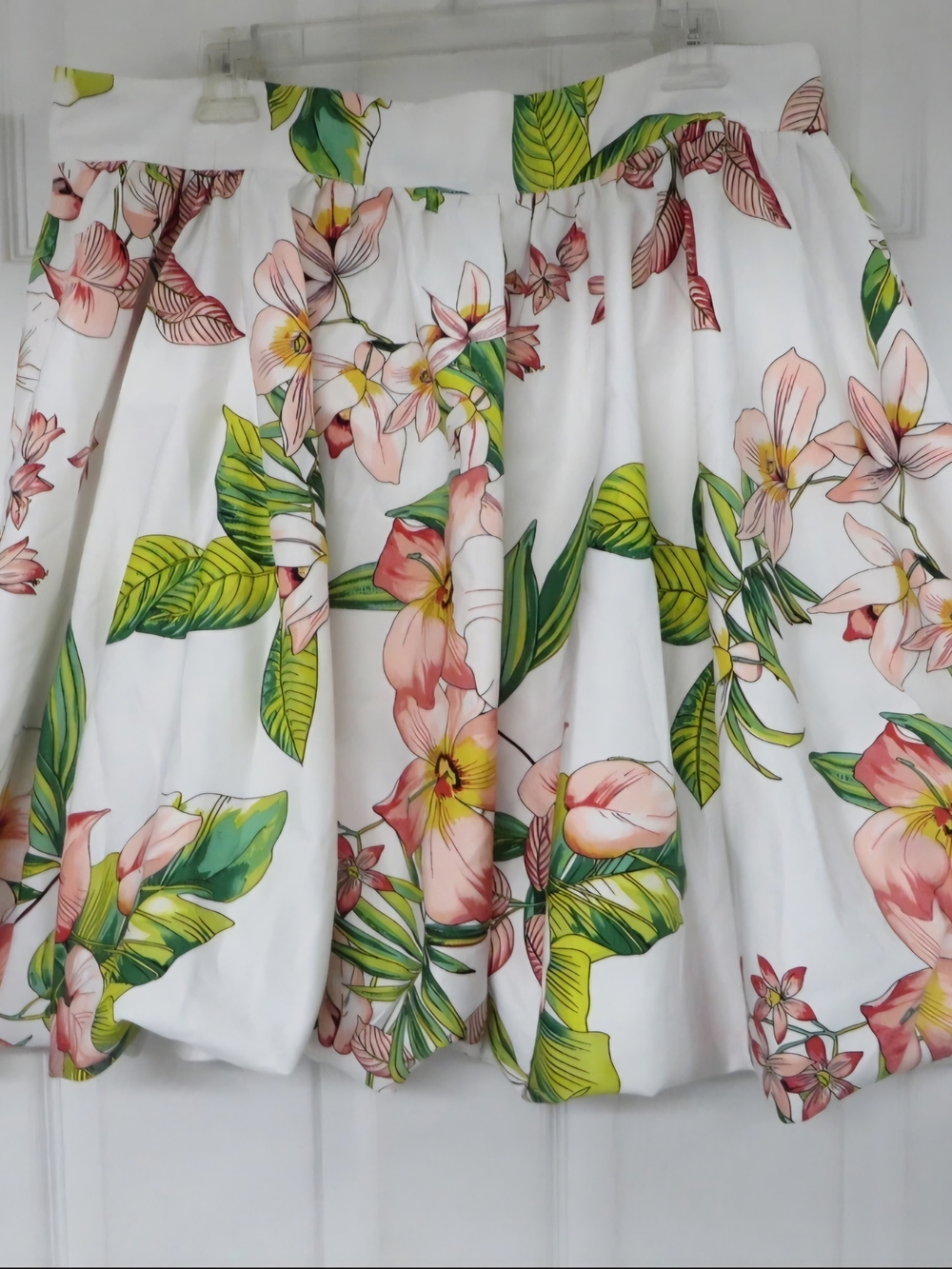 New York & Company White Circle Skirt with Pink Floral & Green Leaves